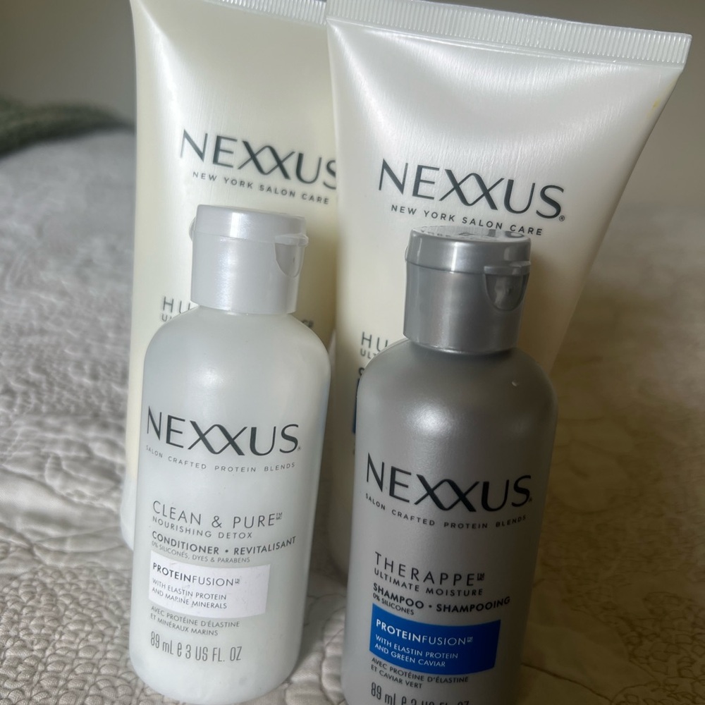 Nexxus Humectress Conditioner bundle of 4 protein fusion